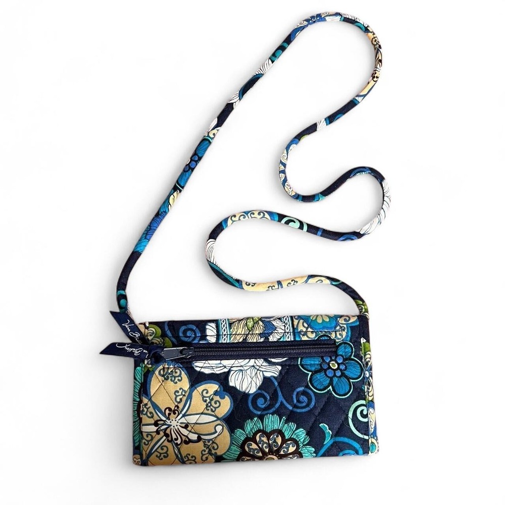 Vera Bradley Mod Floral Blue wallet on a string in like new condition! - Picture 2 of 6